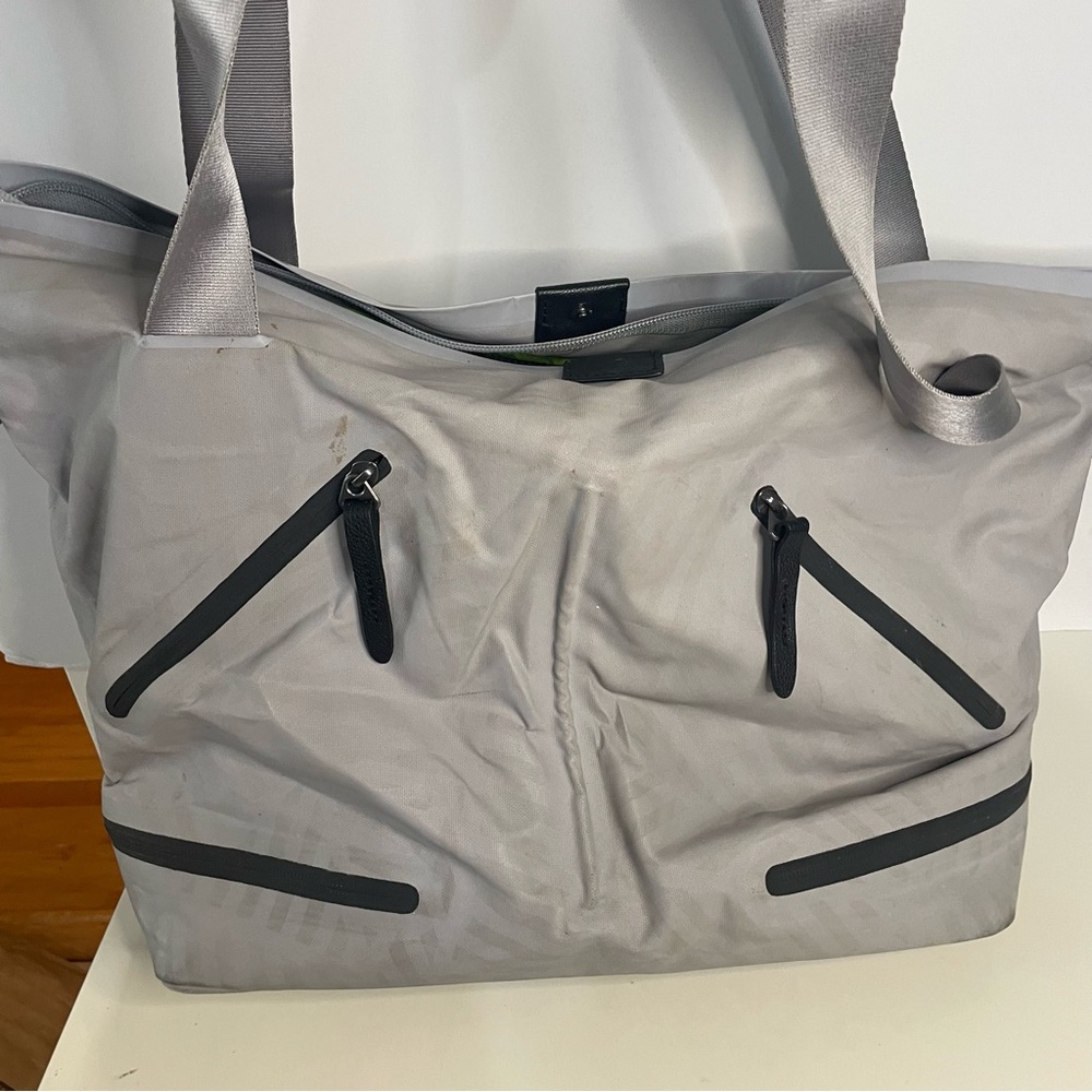 NIKE TECH TOTE BAG